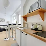 Accueillant Et Moderne - 2Br 4P - Sacre Coeur